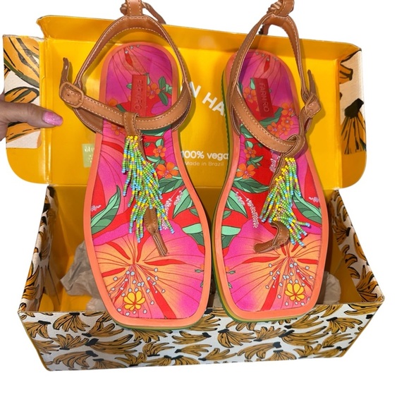 FARM Rio Vibrant Beaded Floral Tropical Pietra Sandals In Size 11 - Picture 4 of 10